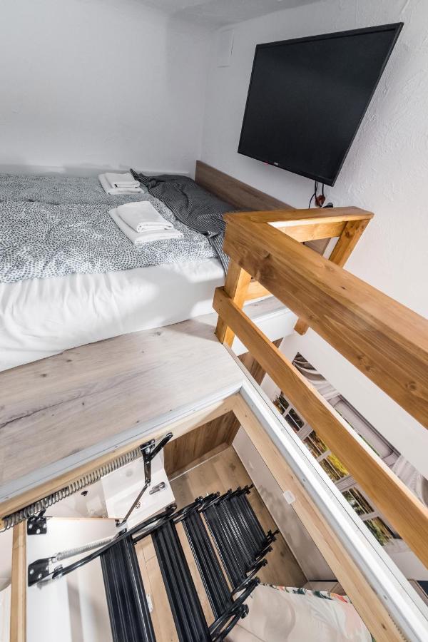 Micro Apartments 2,5 Qm - Najmniejsze Apartamenty Swiata 2,5 Mkw 크라쿠프 외부 사진