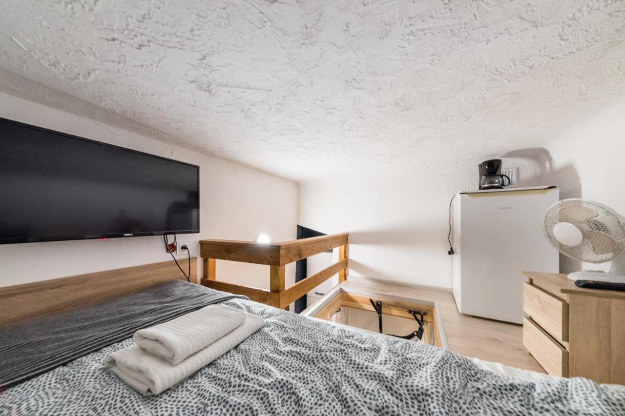 Micro Apartments 2,5 Qm - Najmniejsze Apartamenty Swiata 2,5 Mkw 크라쿠프 외부 사진