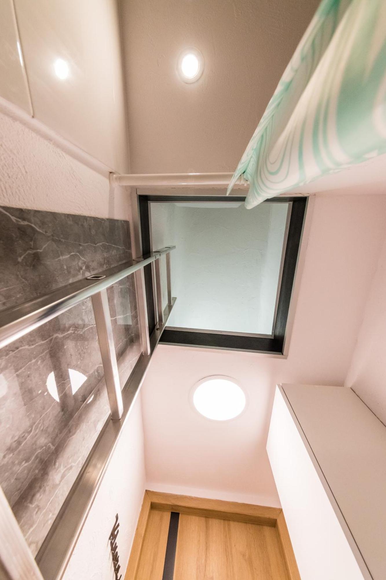 Micro Apartments 2,5 Qm - Najmniejsze Apartamenty Swiata 2,5 Mkw 크라쿠프 외부 사진